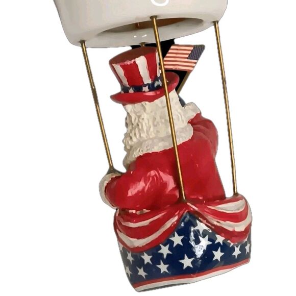 Danbury Mint Santa In Hot Air Balloon Ornament Stars And Stripes 2006 With Box - Picture 5 of 11